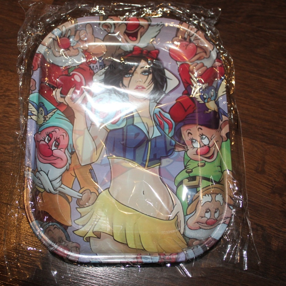 Snow White Metal Rolling Tray Cartoon Character‎ Novelty Collectible